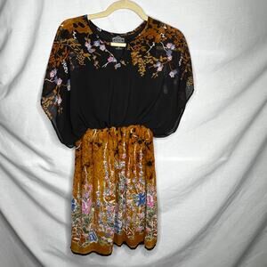 Angie Dolman Sleeve Floral Dress M